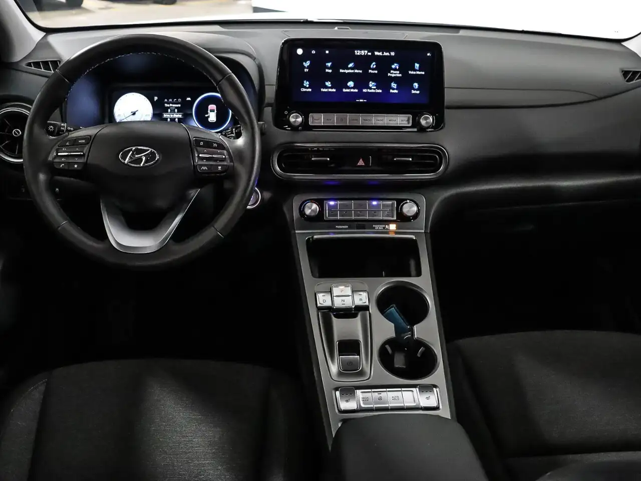 Hyundai KONA снимка Hyundai KONA