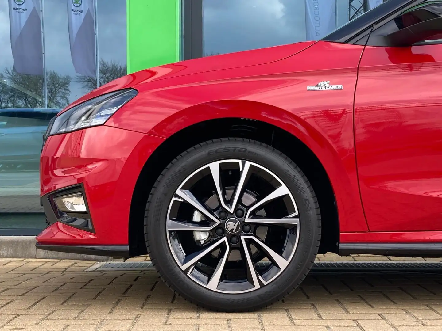 Skoda Fabia 1.0 TSI Monte Carlo 17" | Rouge - 2