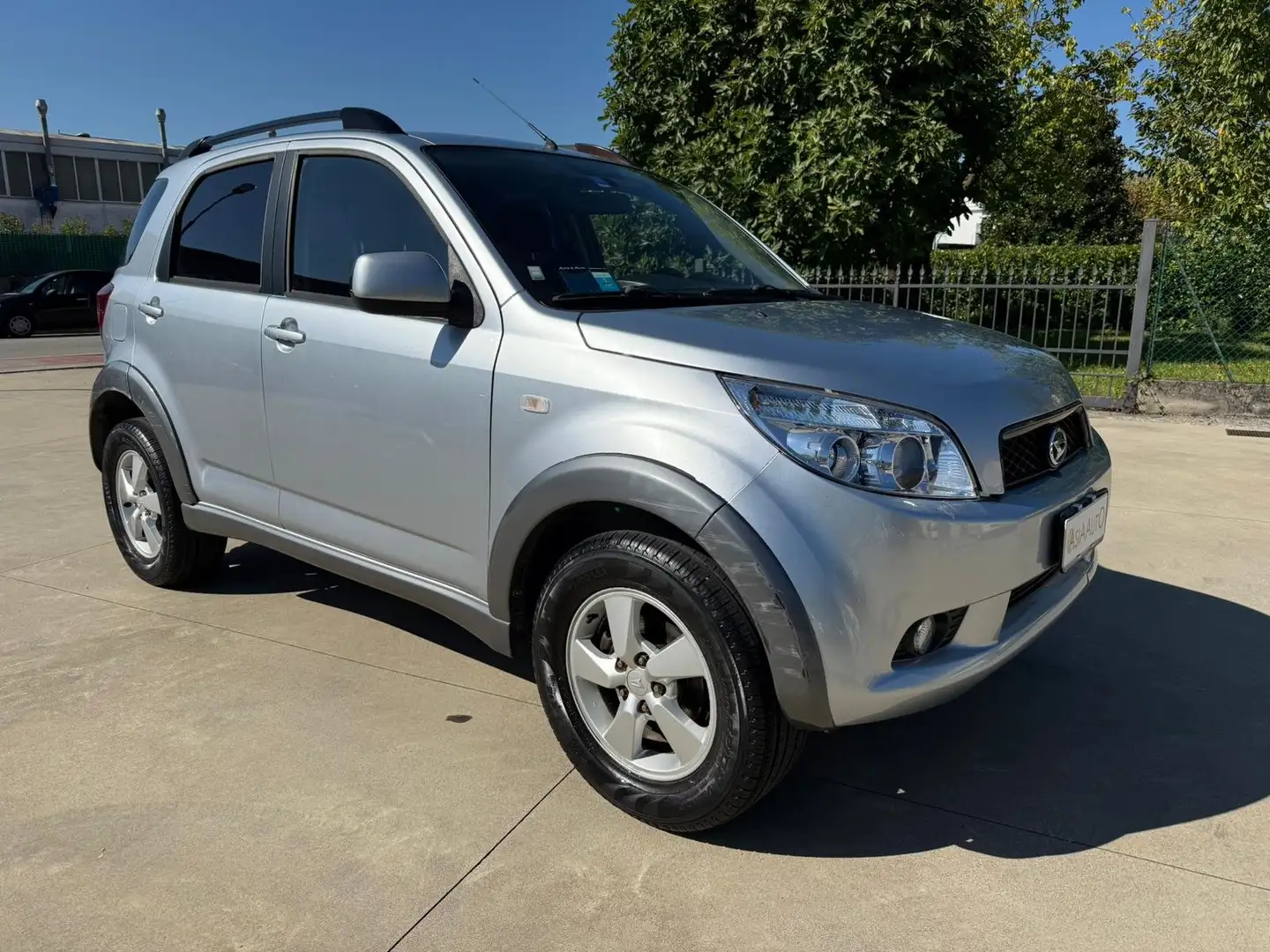 Daihatsu Terios 1.5 4wd O/F unico-proprietario Argent - 2