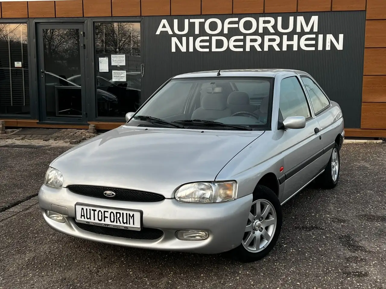 Ford Escort