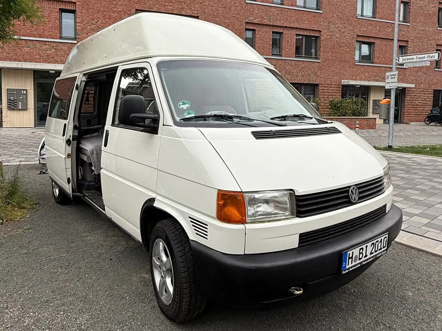 Volkswagen T4 Caravelle Caravelle T4 VR6 7DC 2L2 Weiß - 2