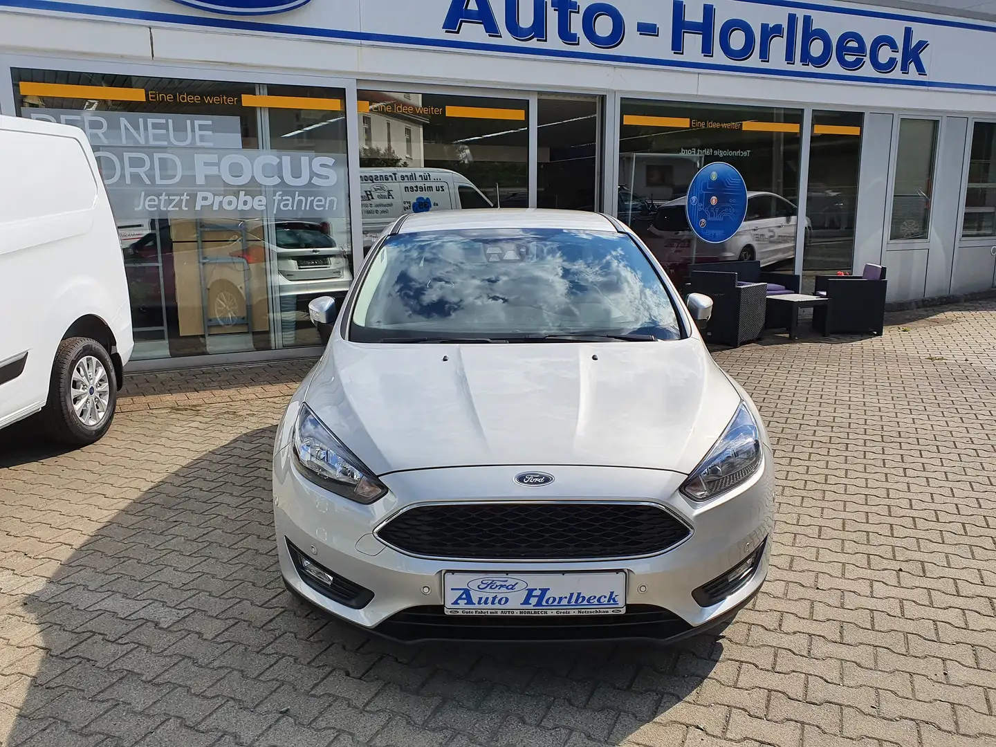 Ford Focus Cool&Connect/Automatik/Winter-Paket/ Silber - 2