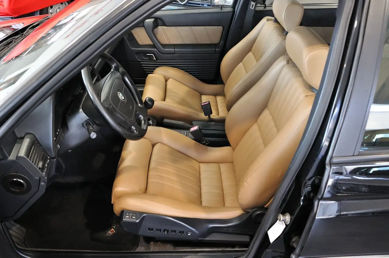 Alfa Romeo 164 3.0i V6 24V cat Q4 Recaro, foto 10