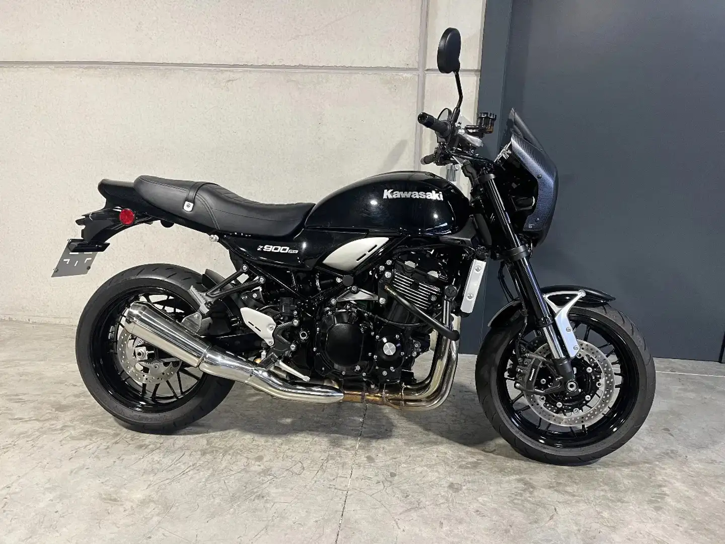 Kawasaki Z900RS met kopkuipje in prachtstaat - 2