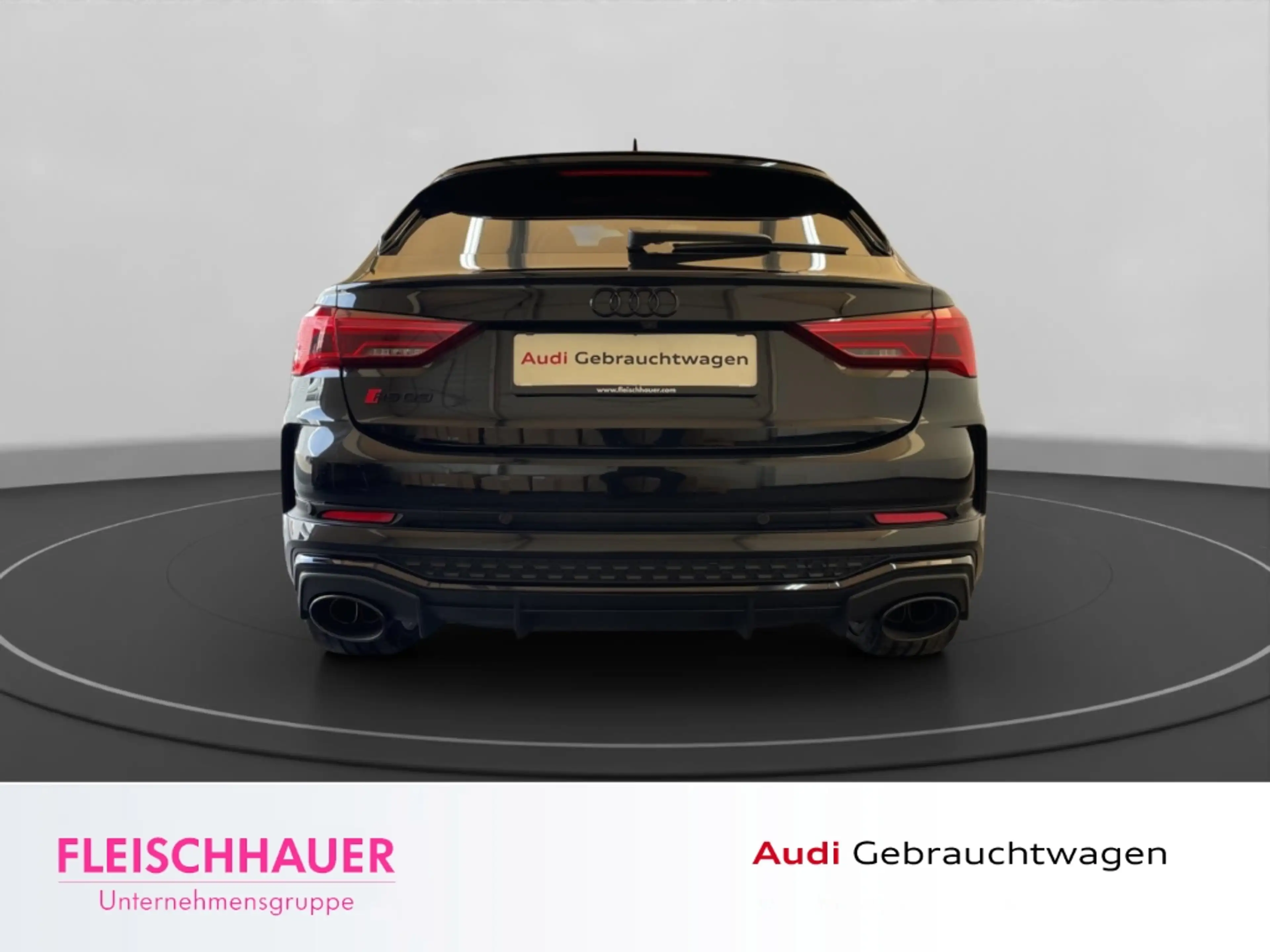 Audi RS Q3 2,5 TFSI Sportback quattro Navi LED Pano CarPlay T — photo 6