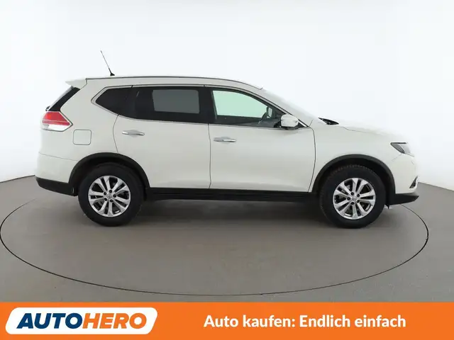 Nissan X-Trail view 7