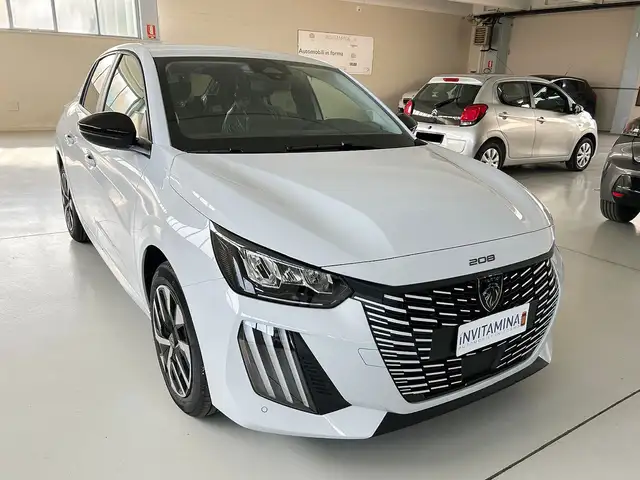 Peugeot 208 1.2 hybrid Business 110cv e-dcs 6