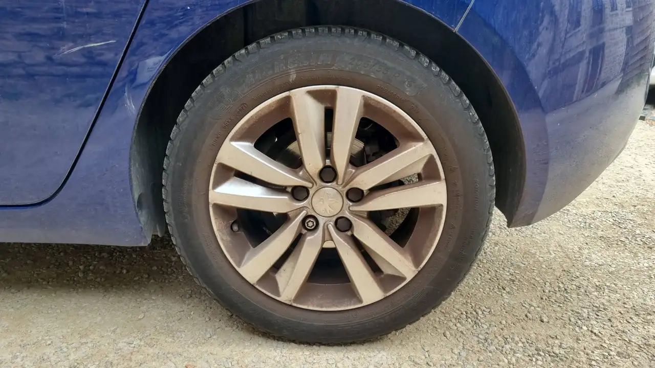 Peugeot 308 308 — photo 19