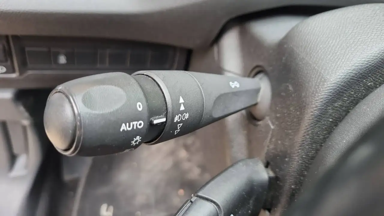 Peugeot 308 308 — photo 28