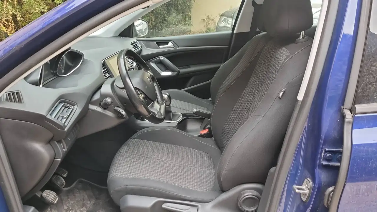 Peugeot 308 308 — photo 27