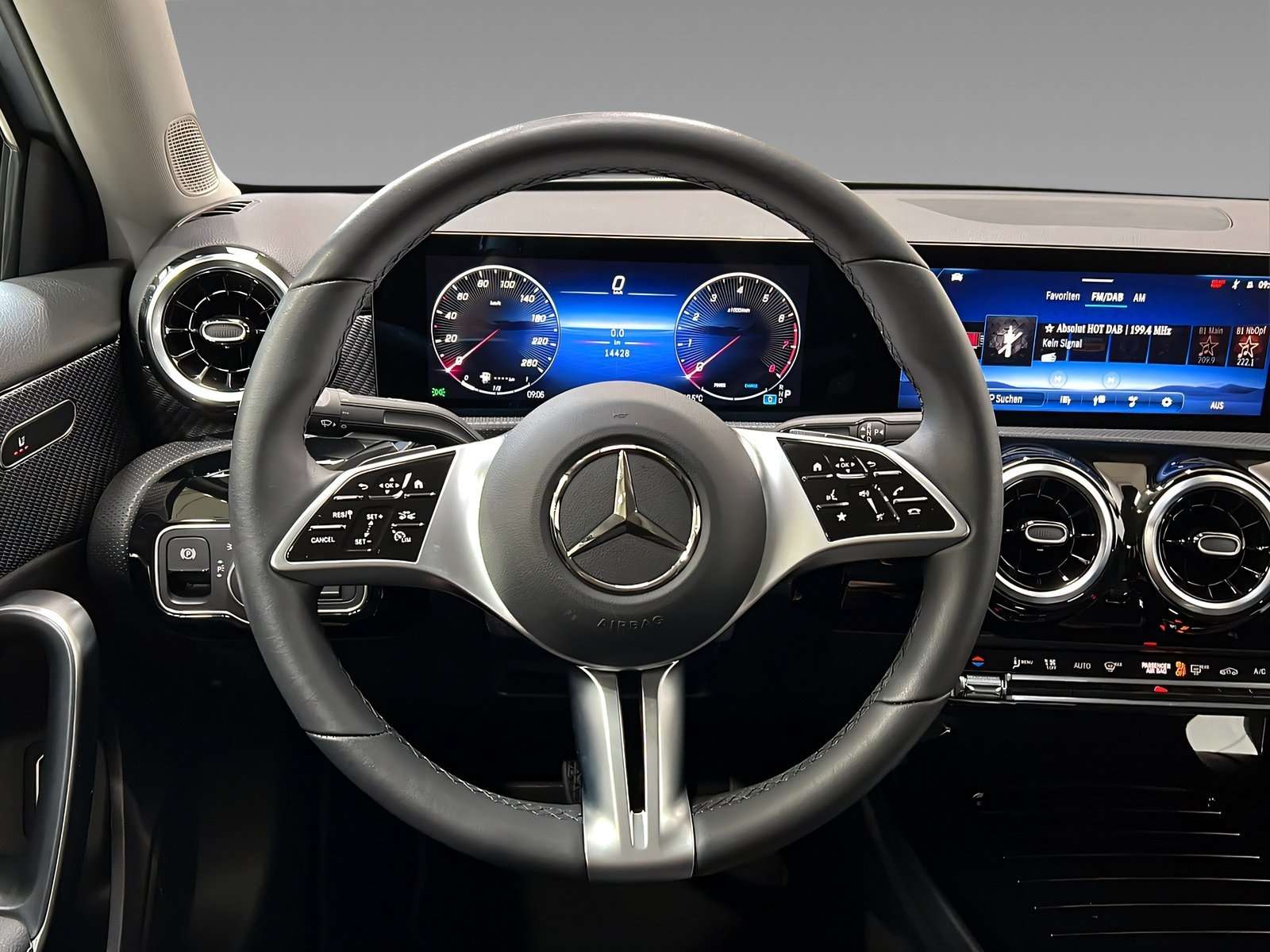 Mercedes-Benz A 220