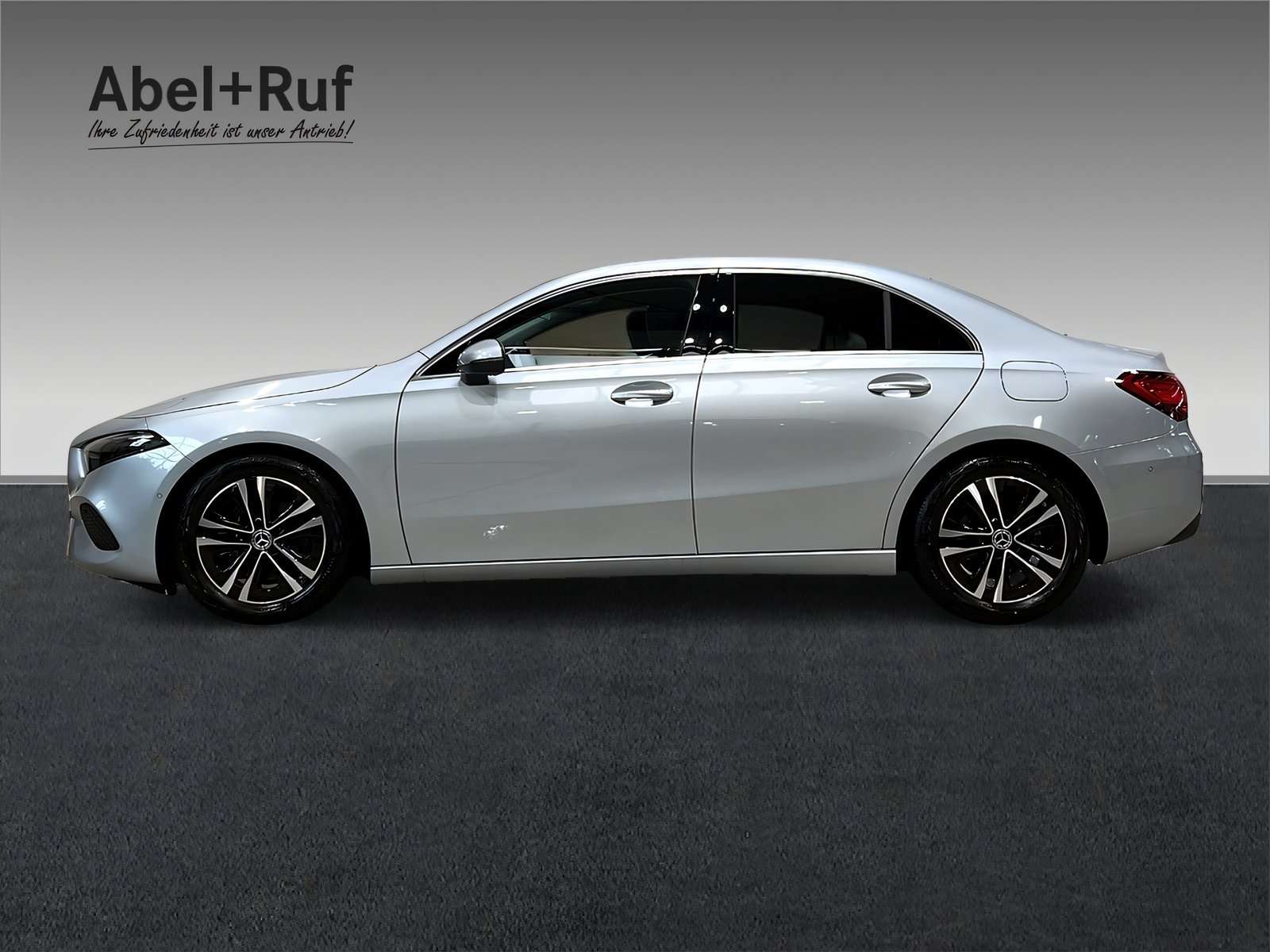 Mercedes-Benz A 220