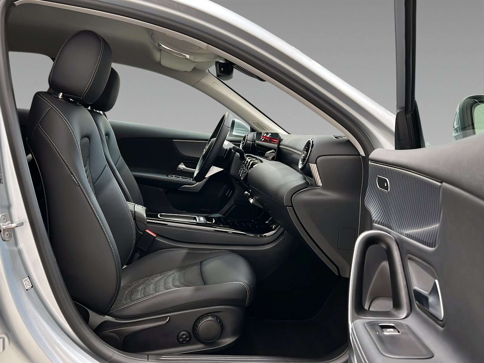 Mercedes-Benz A 220