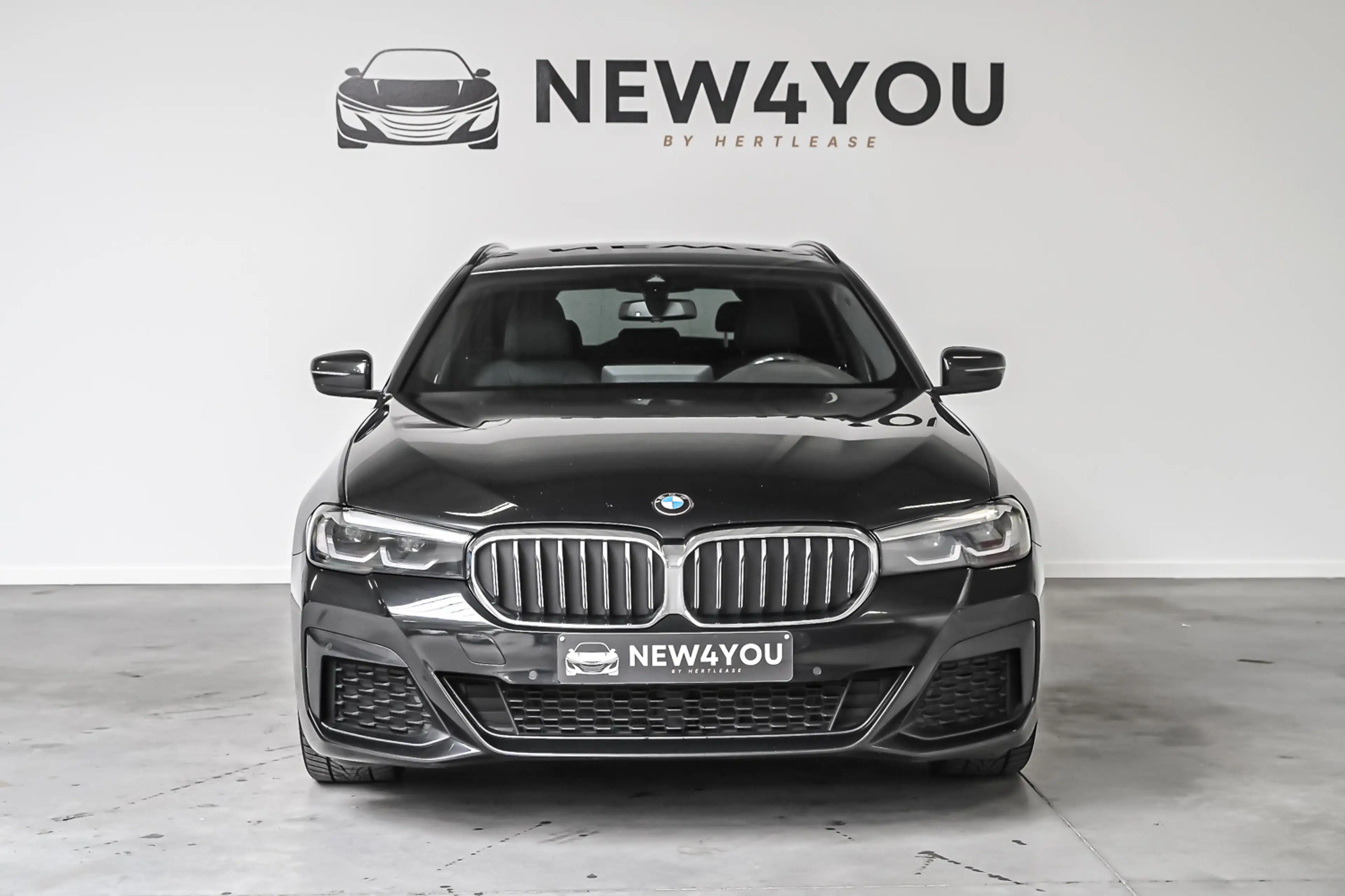 BMW 518 Touring 518 dA MHEV — photo 3