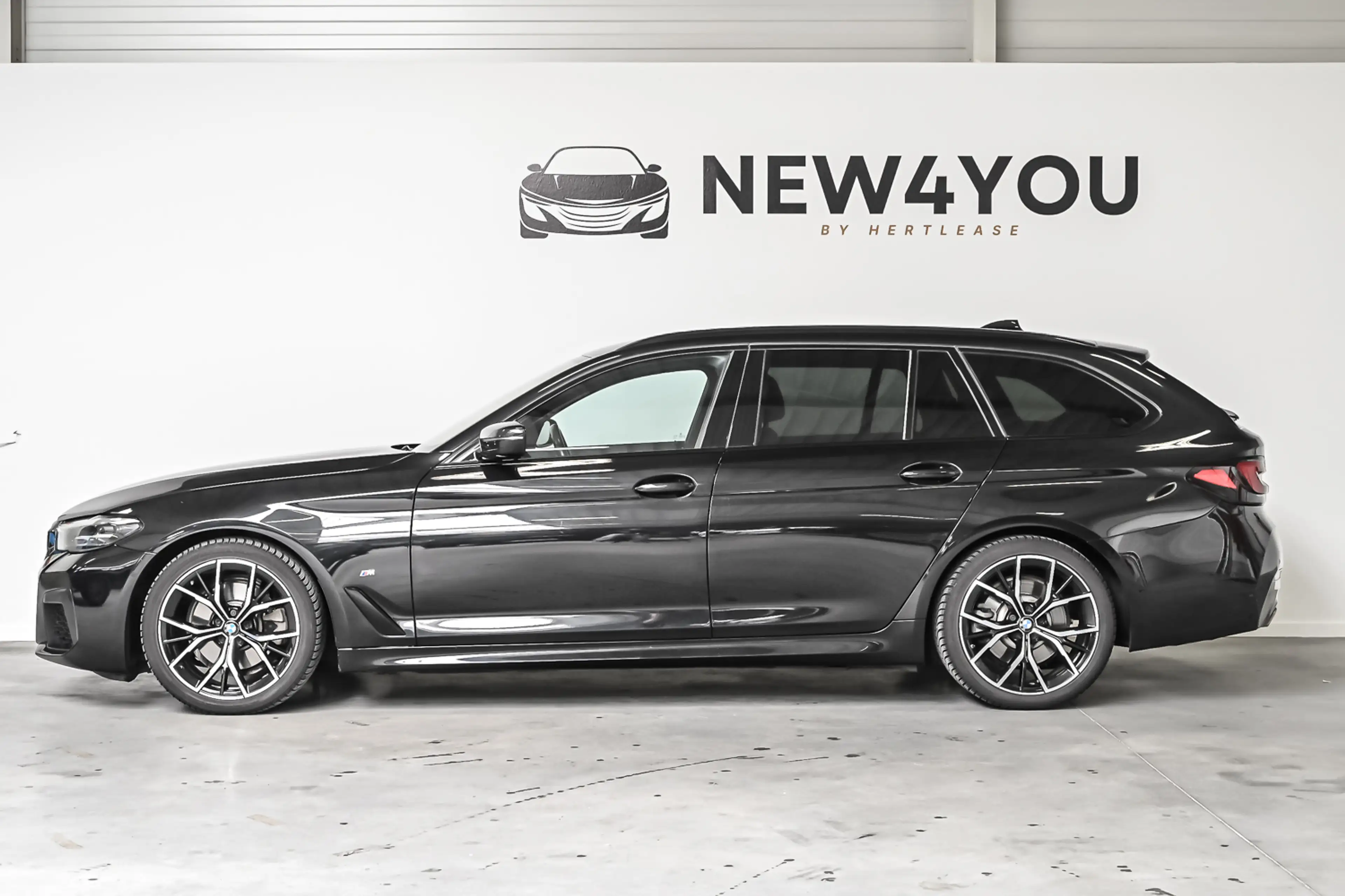 BMW 518 Touring 518 dA MHEV — photo 5