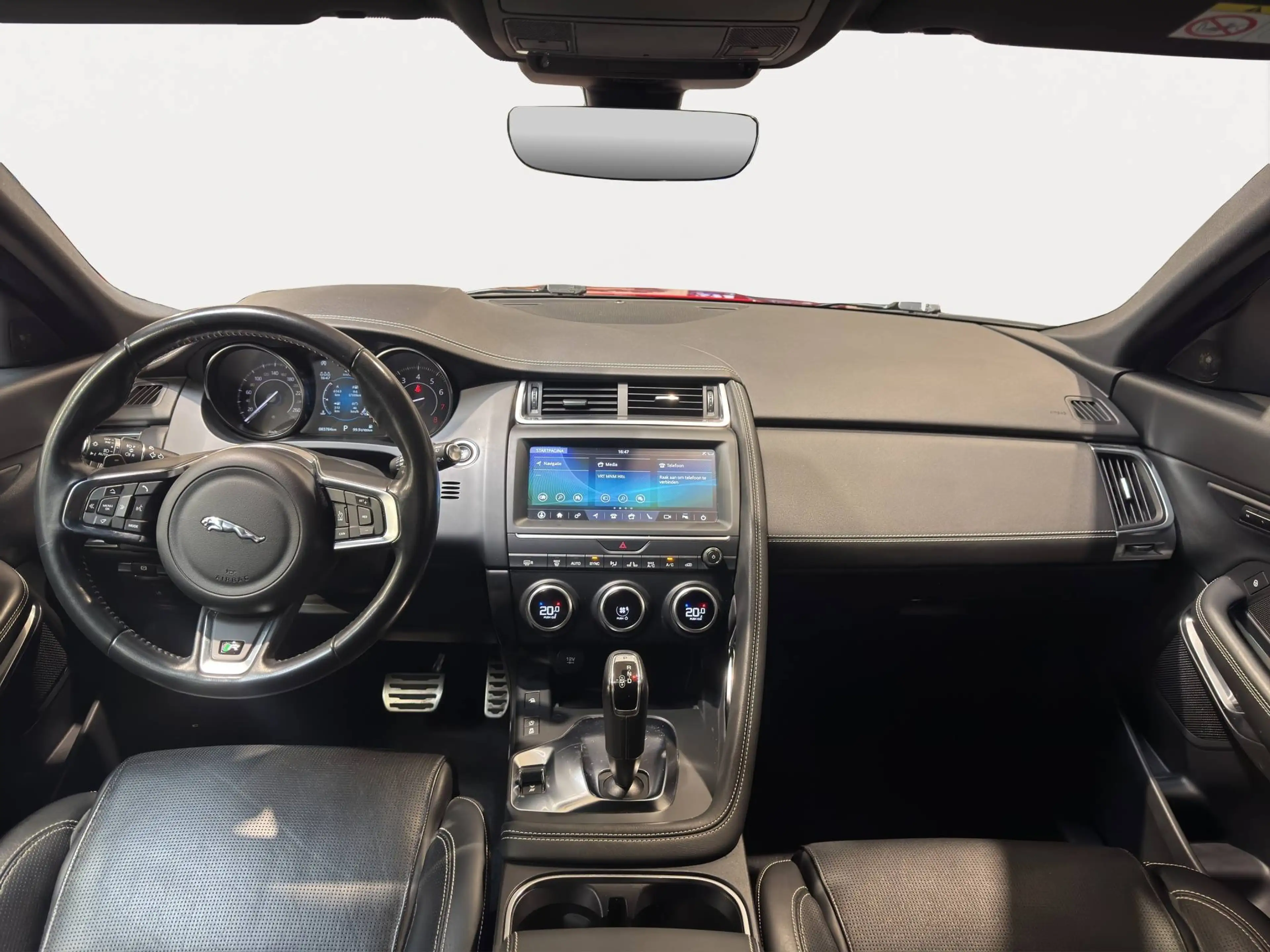 Jaguar E-Pace E-Pace 2.0 T AWD R-Dynamic HSE (EU6.2) — photo 14