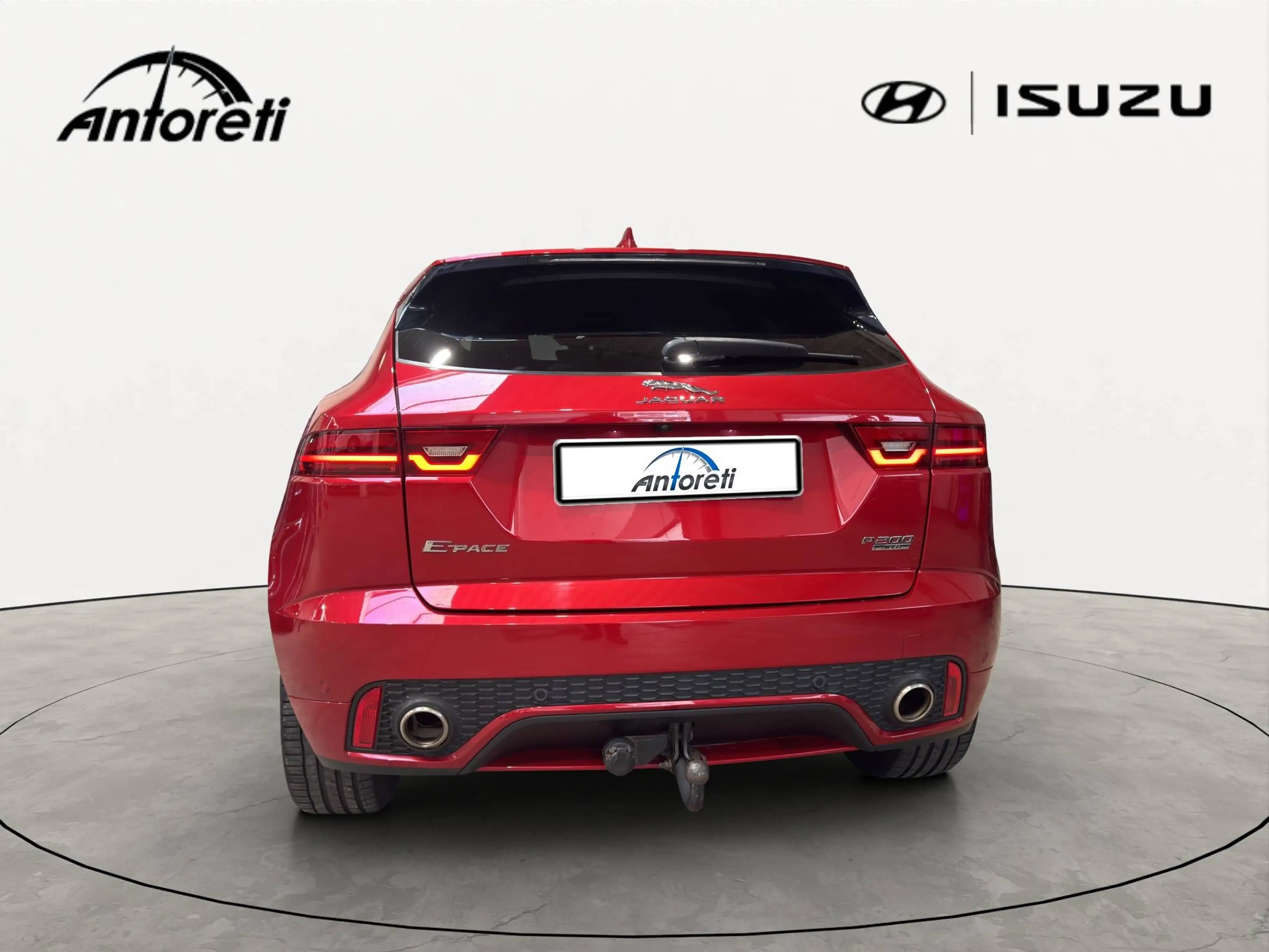 Jaguar E-Pace E-Pace 2.0 T AWD R-Dynamic HSE (EU6.2) — photo 6