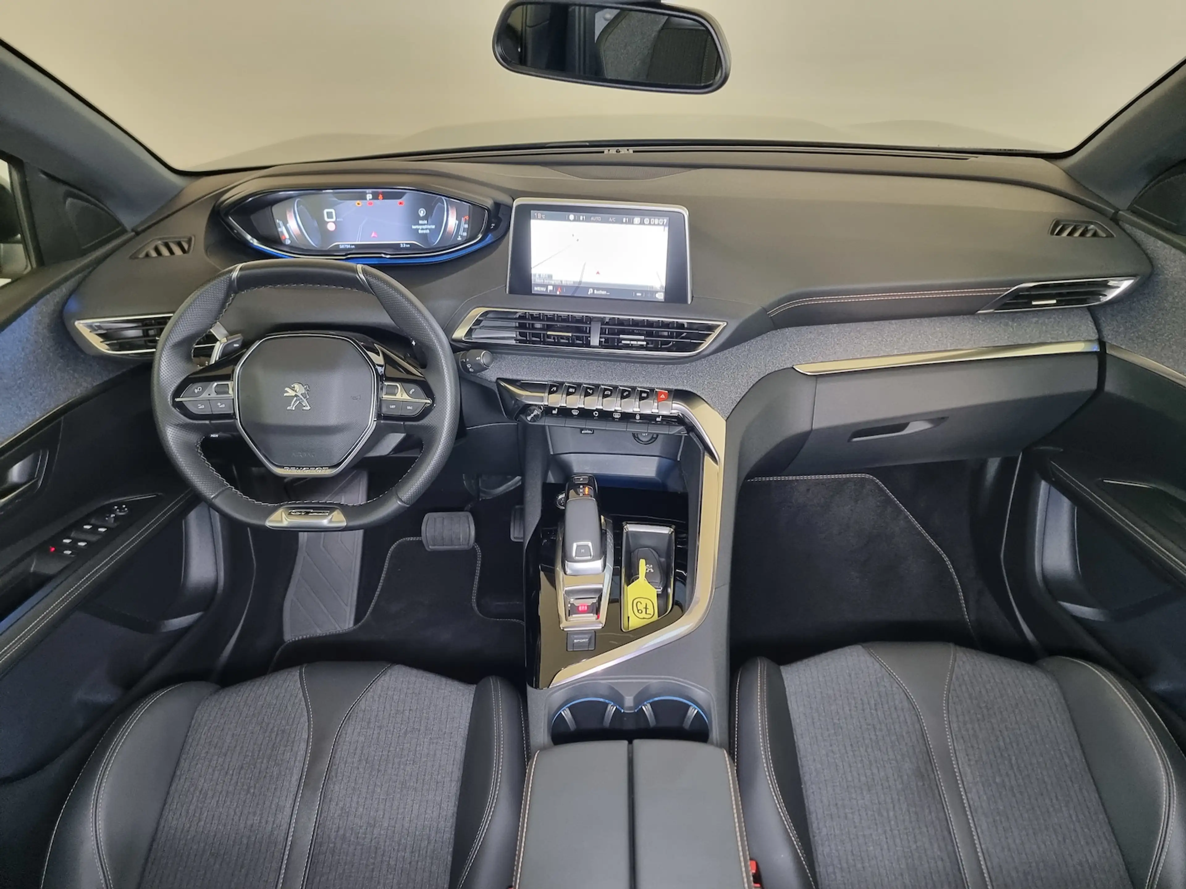 Peugeot 5008 GT-Line LED i-Cockpit 180° Kamera Keyless — photo 7