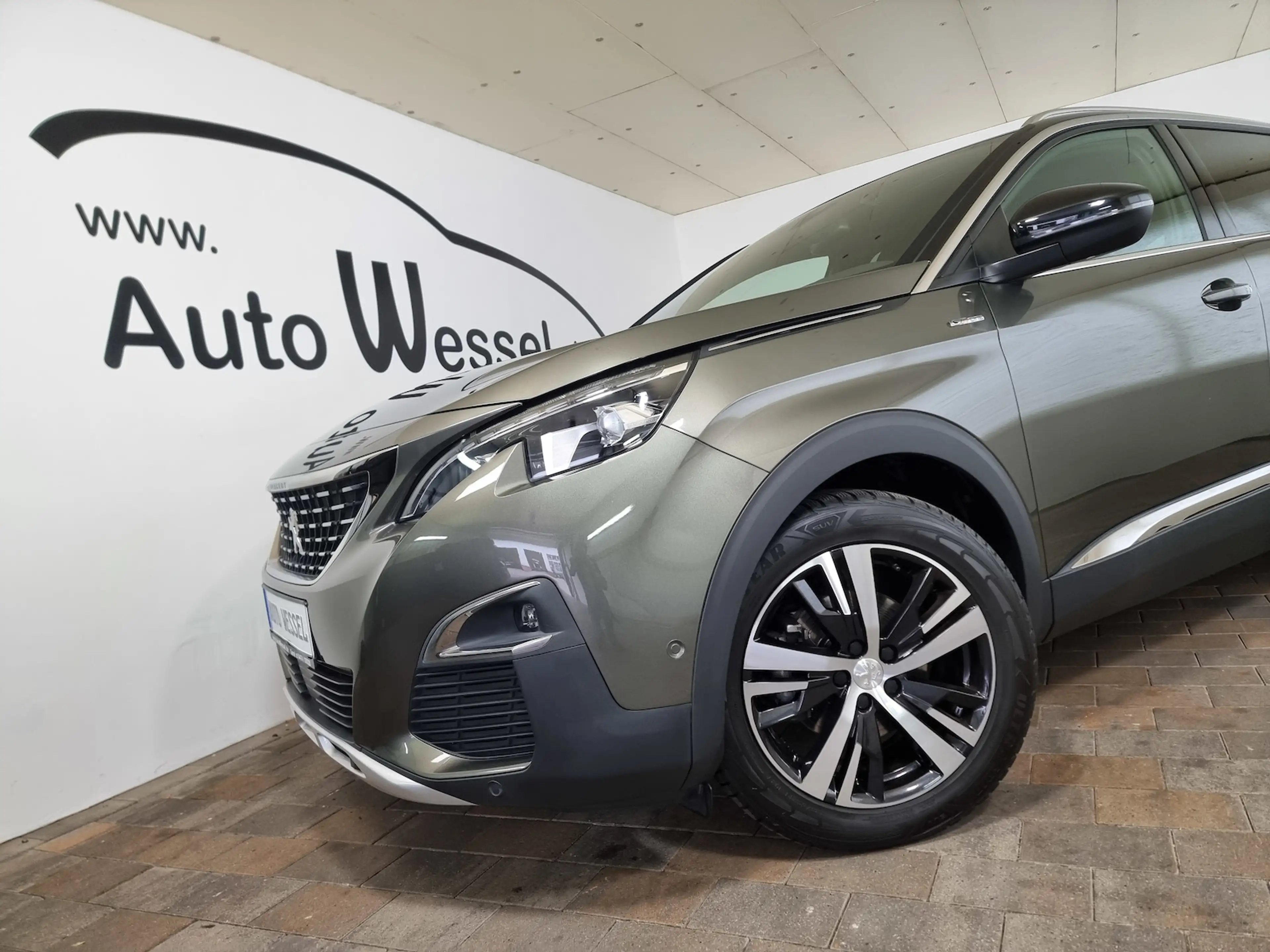 Peugeot 5008 GT-Line LED i-Cockpit 180° Kamera Keyless — photo 3