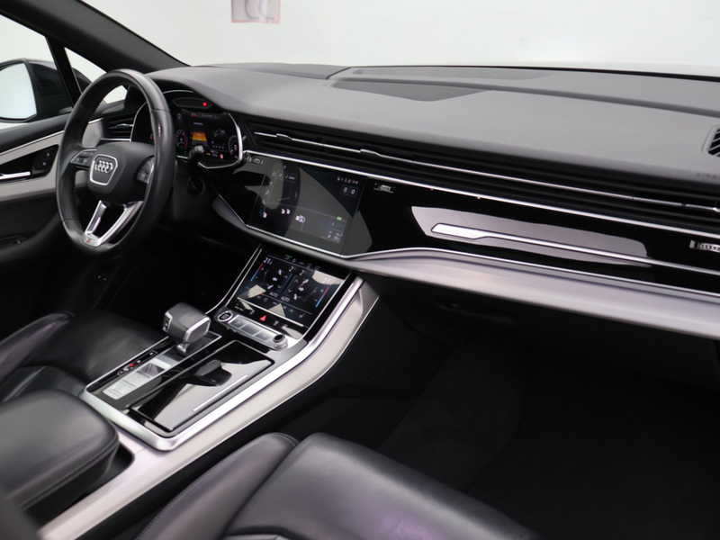Audi Q7 55 TFSie QUATTRO 3X S LINE 394PK *AUTOMAAT*PANODAK*TREKHAAK*LEDER*CAMERA*CRUISE*PDC*...* — photo 3
