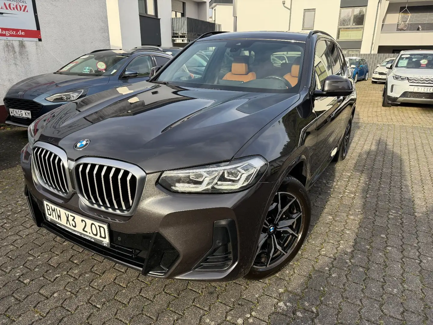 BMW X3 xDrive 20d M-SPORTPAKET LEDER KAMERA NAVI PDC Серый - 2