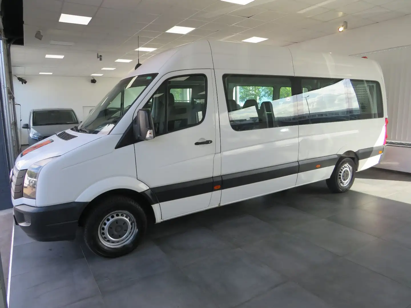 Volkswagen Crafter 2.0 TDI *9-SITZER+KLIMA+ROLLSTUHLRAMPE* Weiß - 1