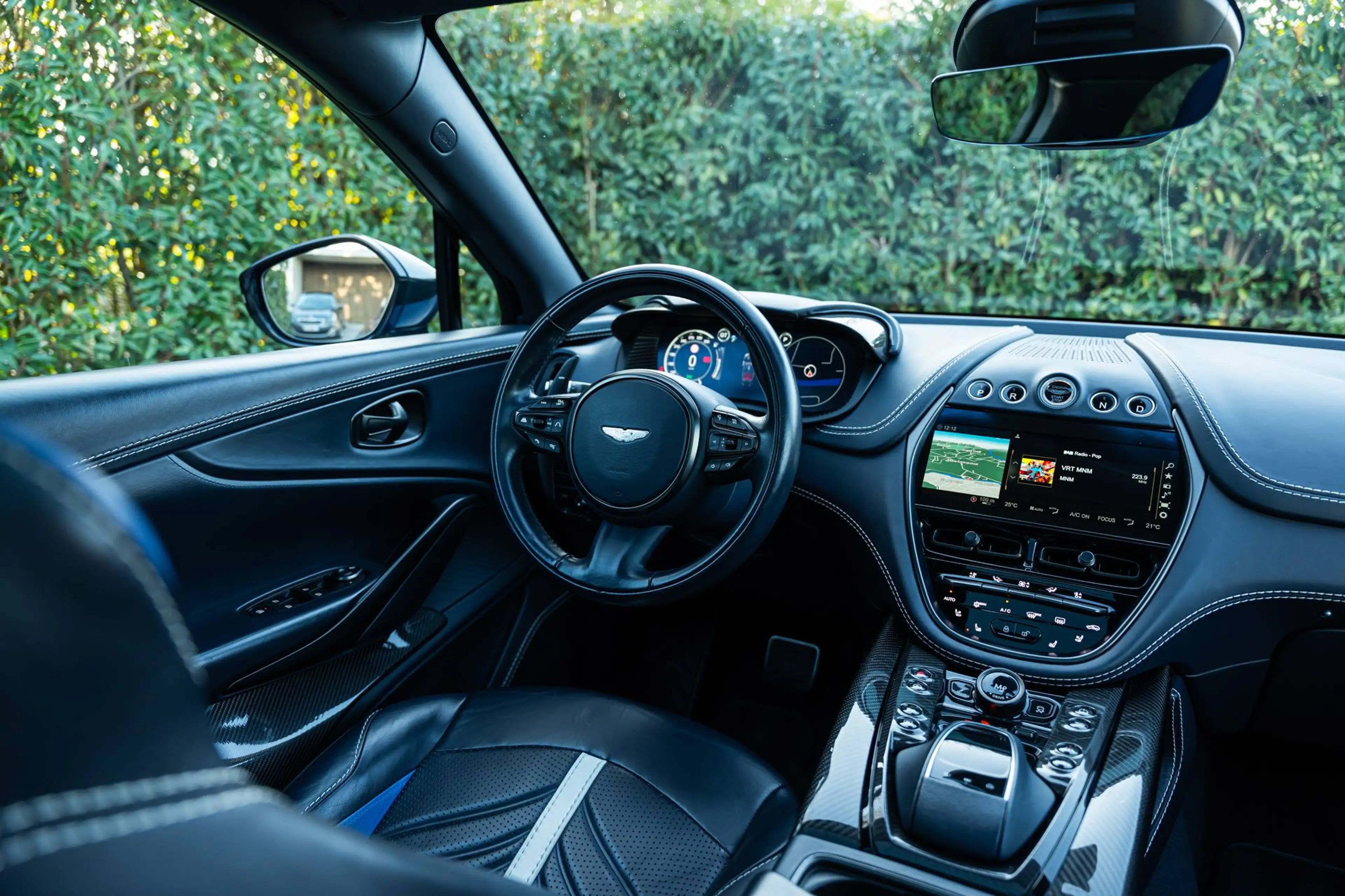 Aston Martin DBX 707/PPF/PANO/MY23/SEAT VENT/CARBON/360°/23" — photo 13