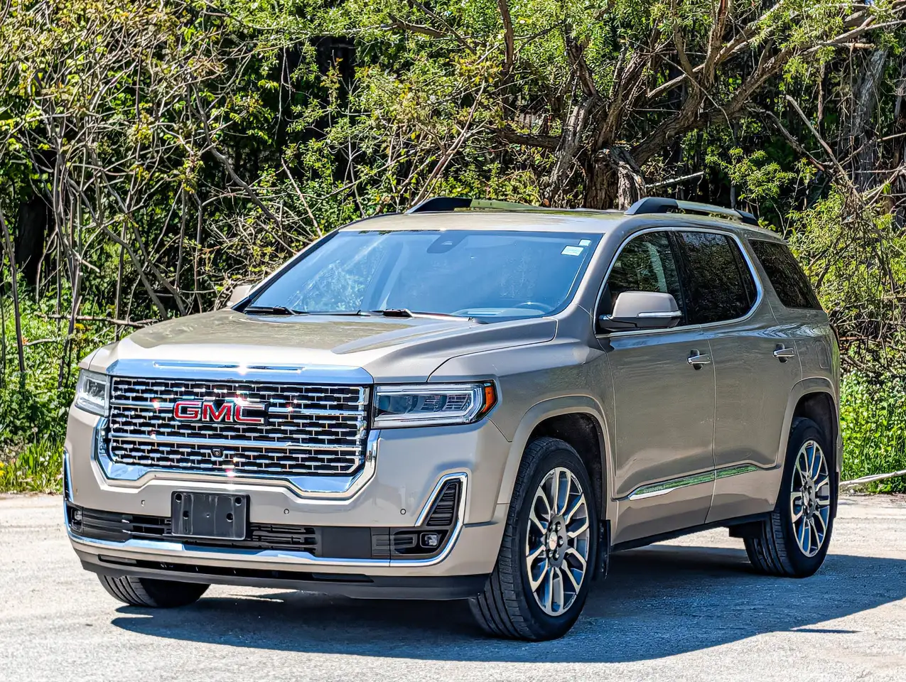 GMC Acadia снимка GMC Acadia