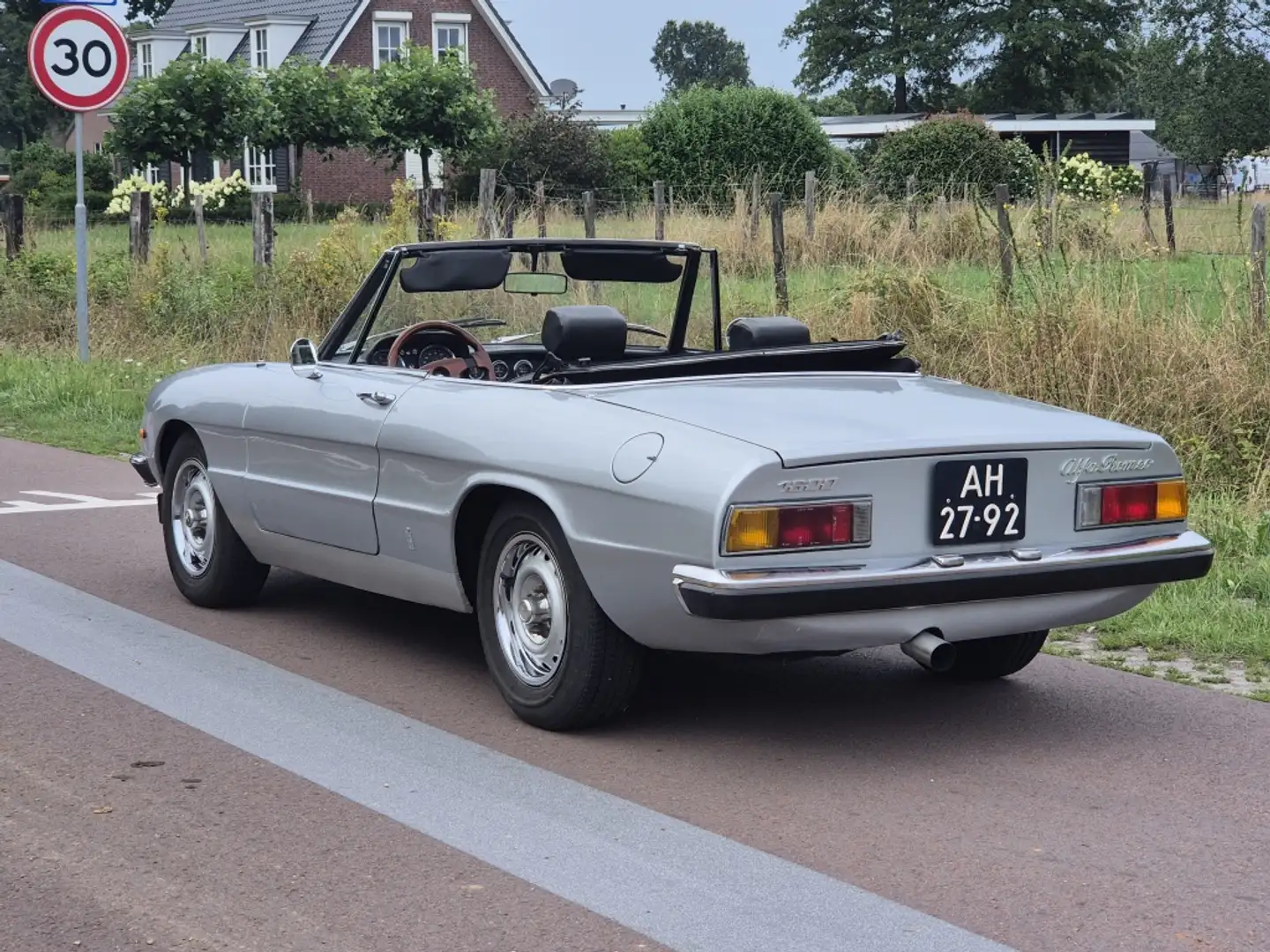 Alfa Romeo Spider 1.6 | Italiaanse klasse Gris - 2