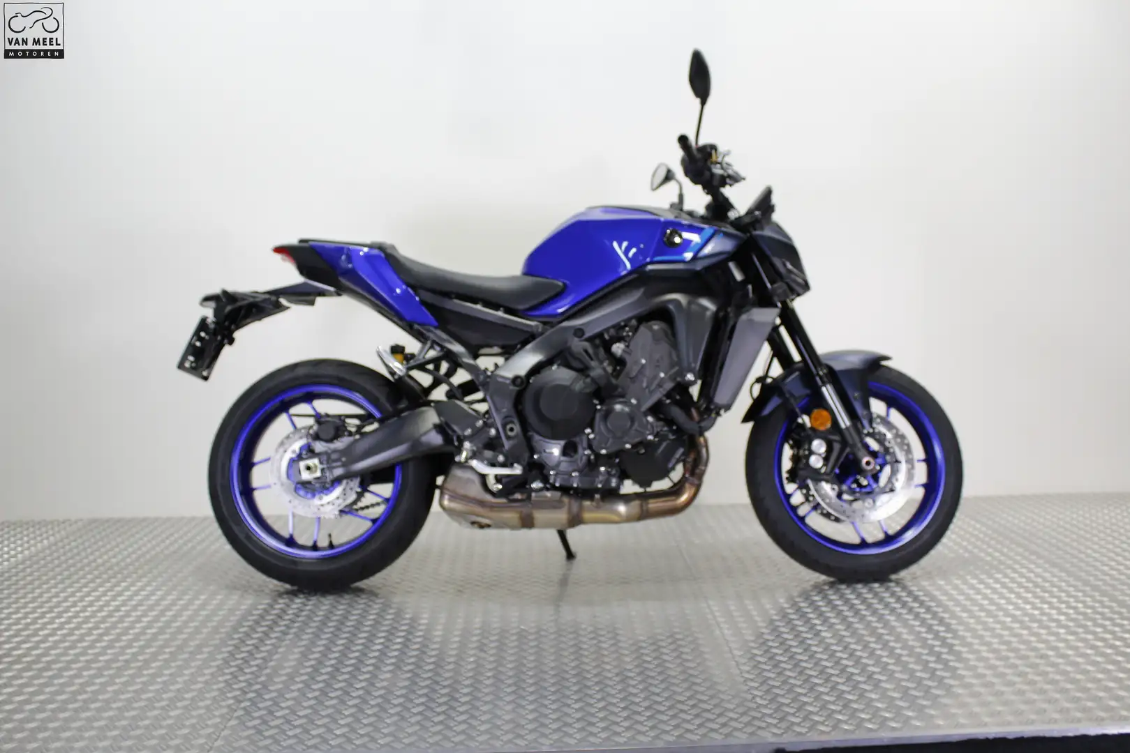 Yamaha MT-09 ABS Y-AMT Blauw - 1