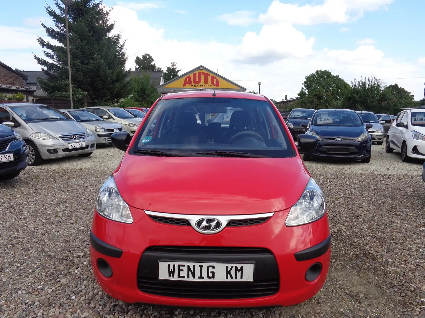 Hyundai i10 1.2 Classic Rojo - 2