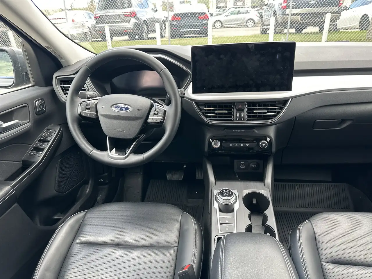 Ford Escape снимка Ford Escape