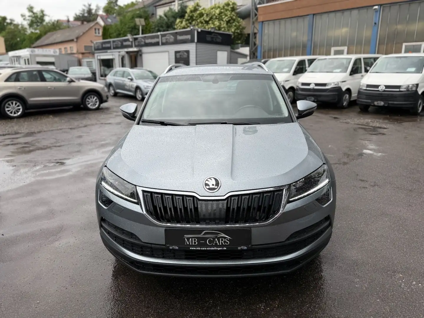 Skoda Karoq Style*AUTO*STAND*AHK*KAM*DAB*DYNAUDIO Grau - 2