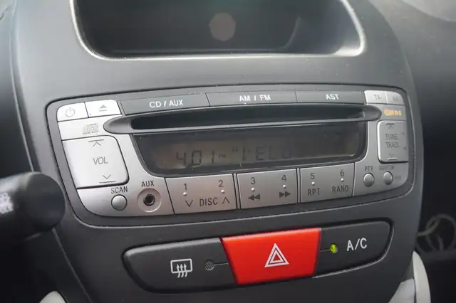 Citroen C1 view 12