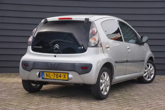 Citroen C1 view 2