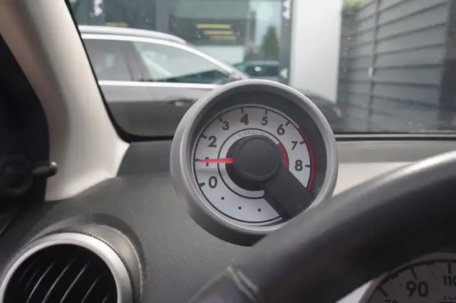 Citroen C1 view 7