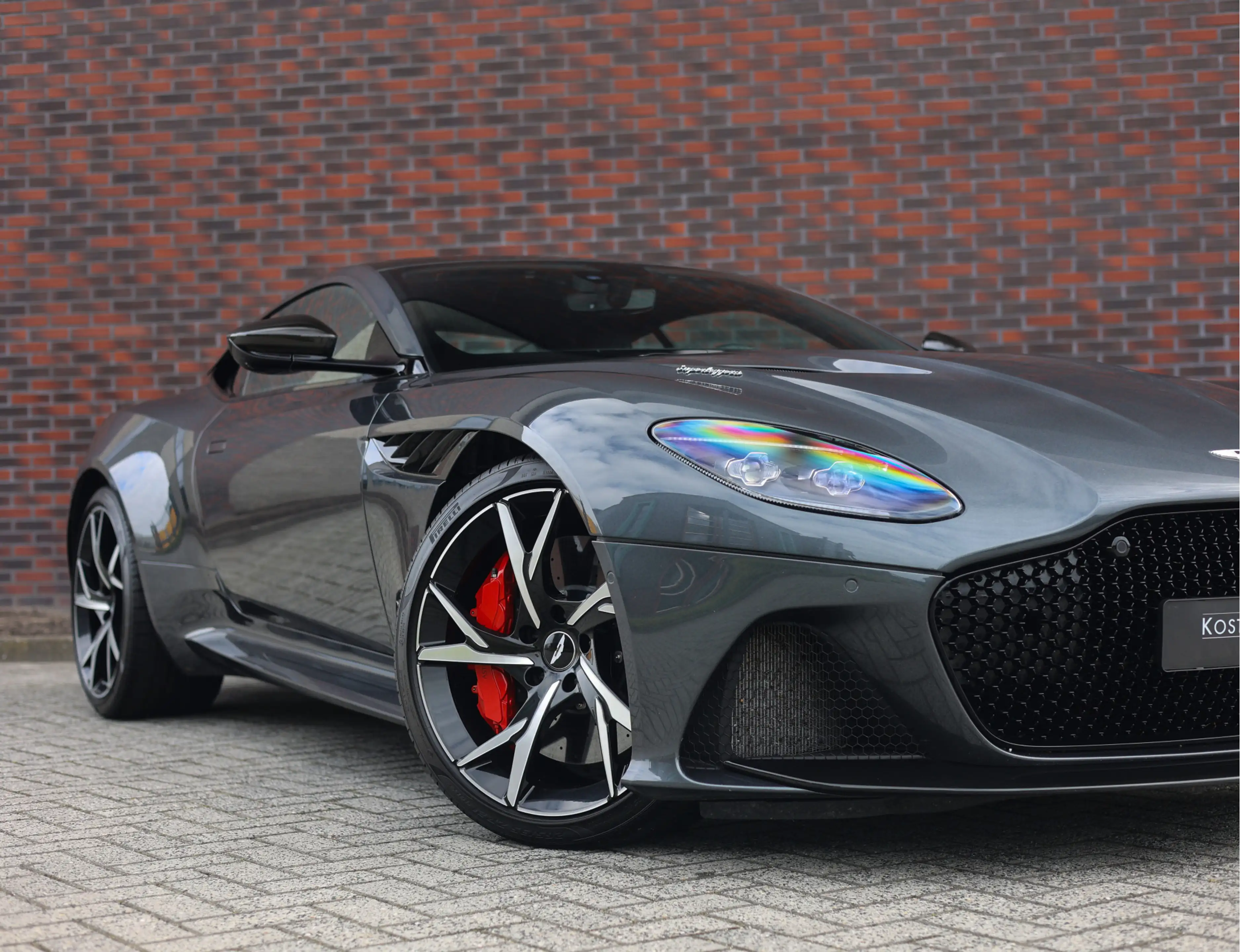 Aston Martin DBS 5.2 V12 Superleggera | B&O BeoSound - Xenon Grey — photo 6