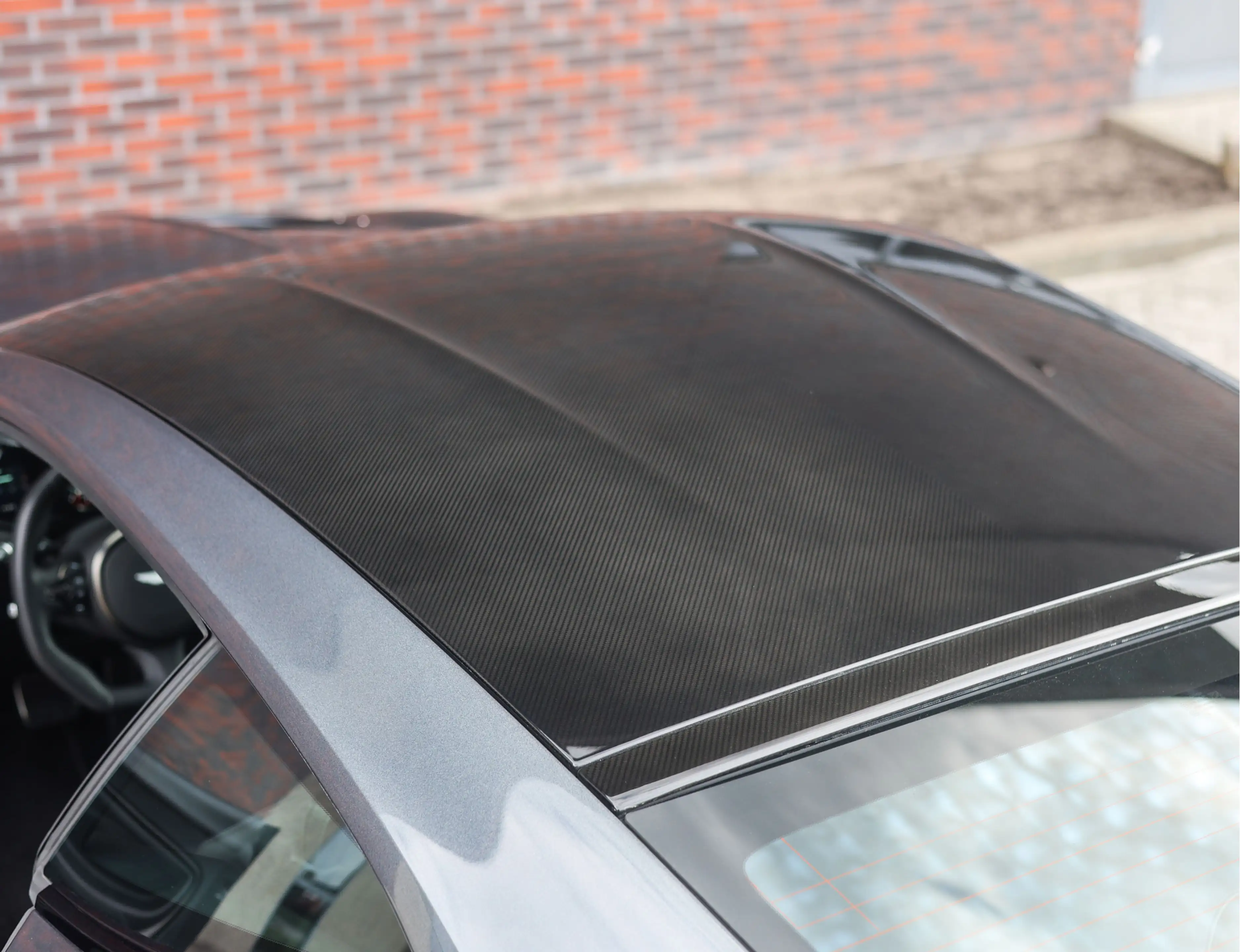 Aston Martin DBS 5.2 V12 Superleggera | B&O BeoSound - Xenon Grey — photo 47