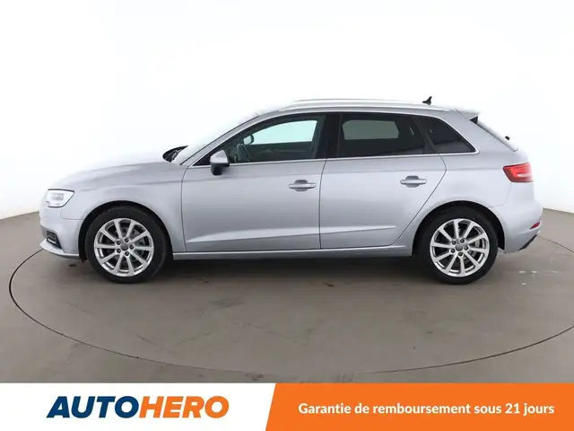 Audi A3 view 3