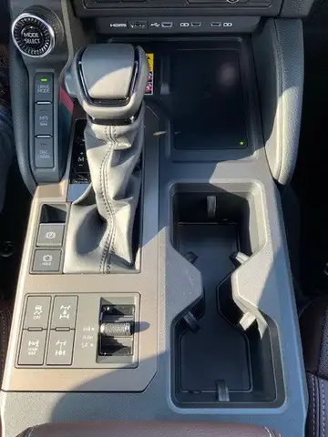 Toyota Land Cruiser 2.8 D-4D MHEV AWD Lounge Ansicht 17