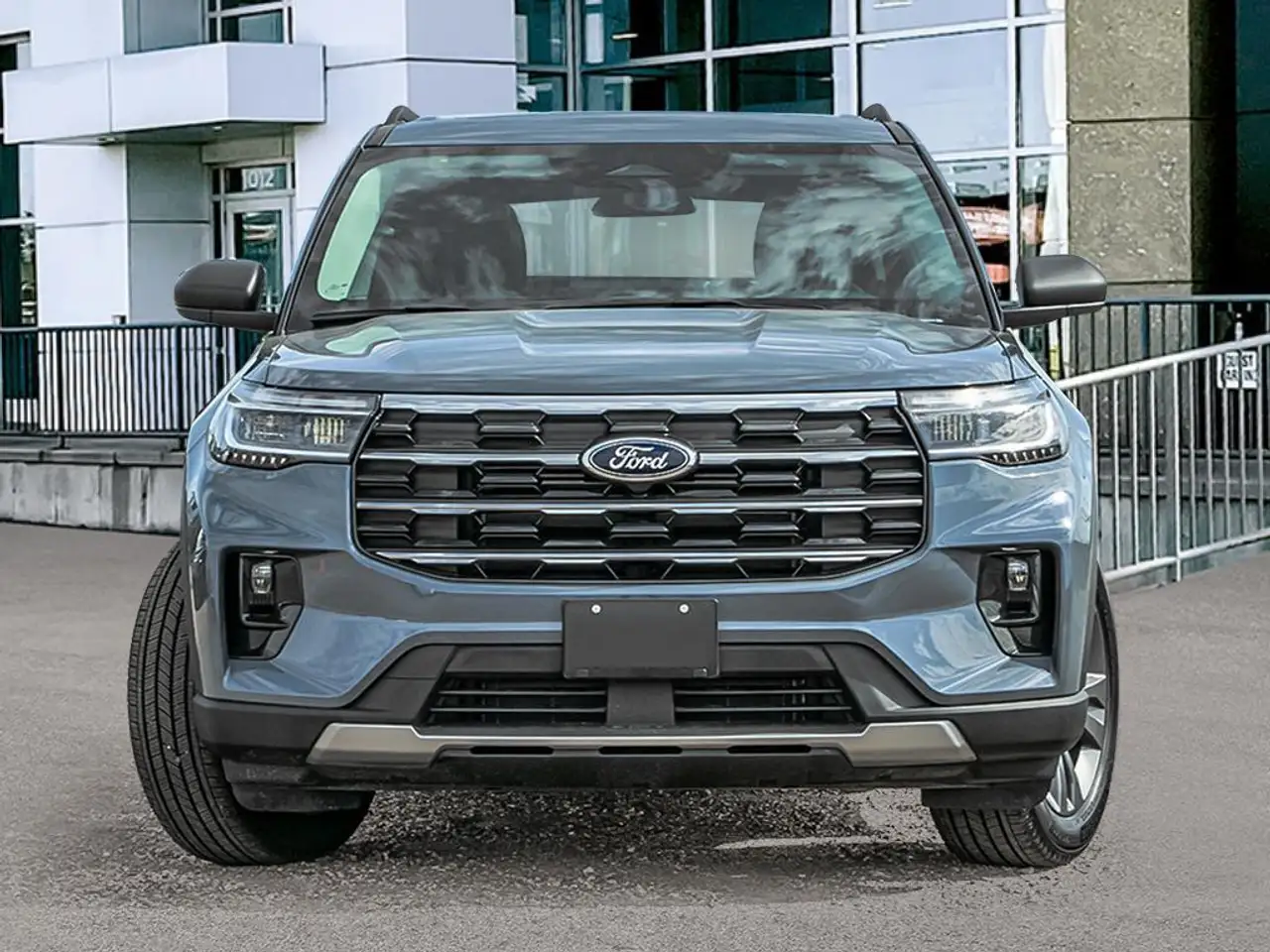 Ford Explorer снимка Ford Explorer