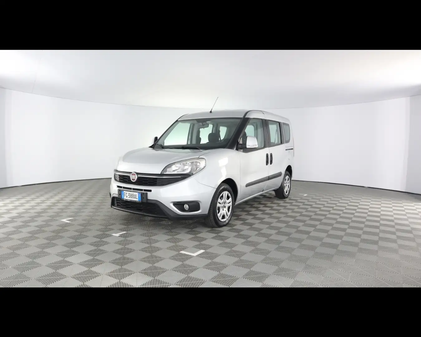 Fiat Doblo cargo combi N1 1.3 mjt 16v SX 95cv E6 Argento - 2