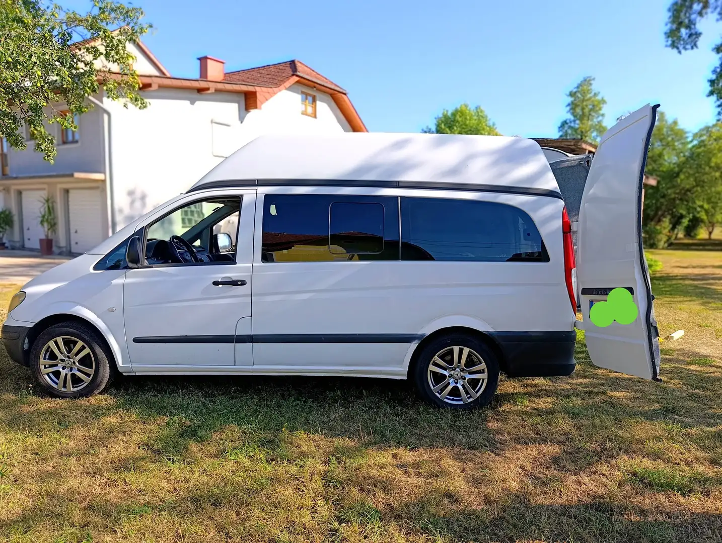 Mercedes-Benz Vito Vito 111 CDI Bus lang L2H2 Hochdach Weiß - 2