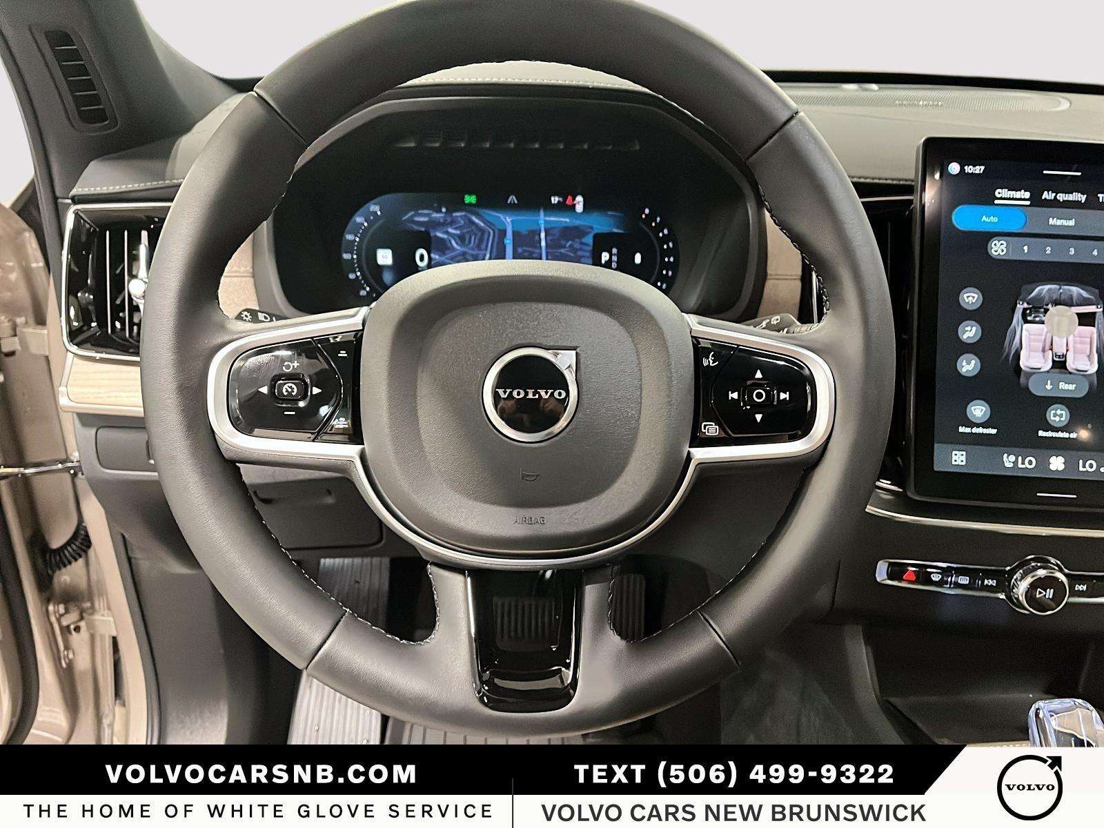 2026 Volvo XC90 B6 Ultra Bright Theme thumb 13