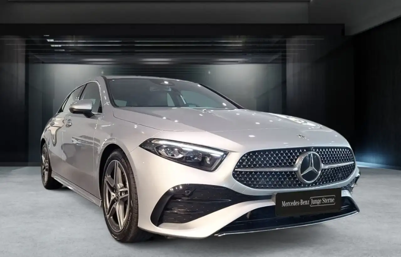 Mercedes-Benz A 180 AMG Line Advanced Plus 7G-DCT — photo 1 of 7