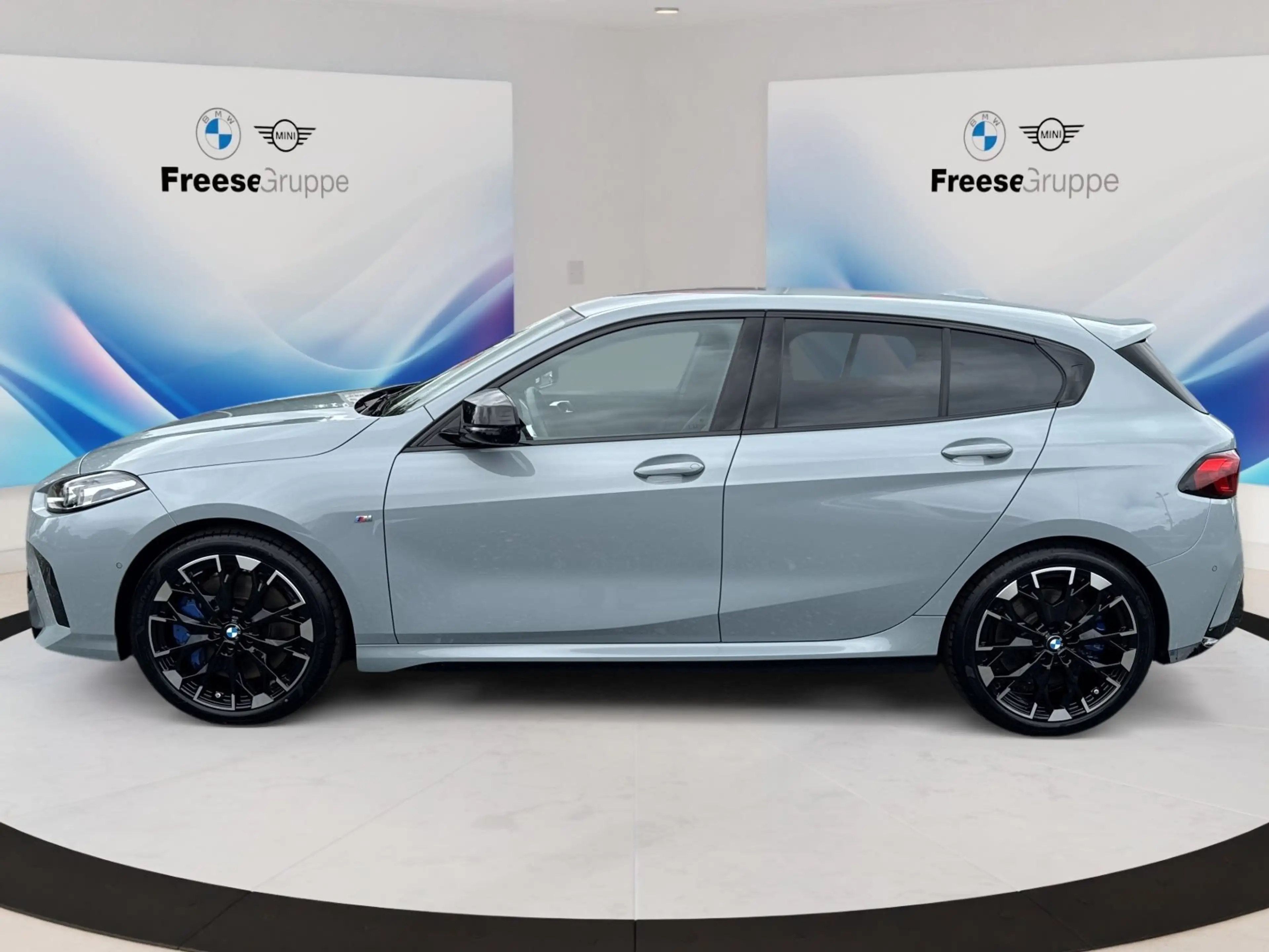 BMW 135 M135 xDrive M-Sport Pro 360° HEAD-UP RFK HK ABSTAN — photo 3