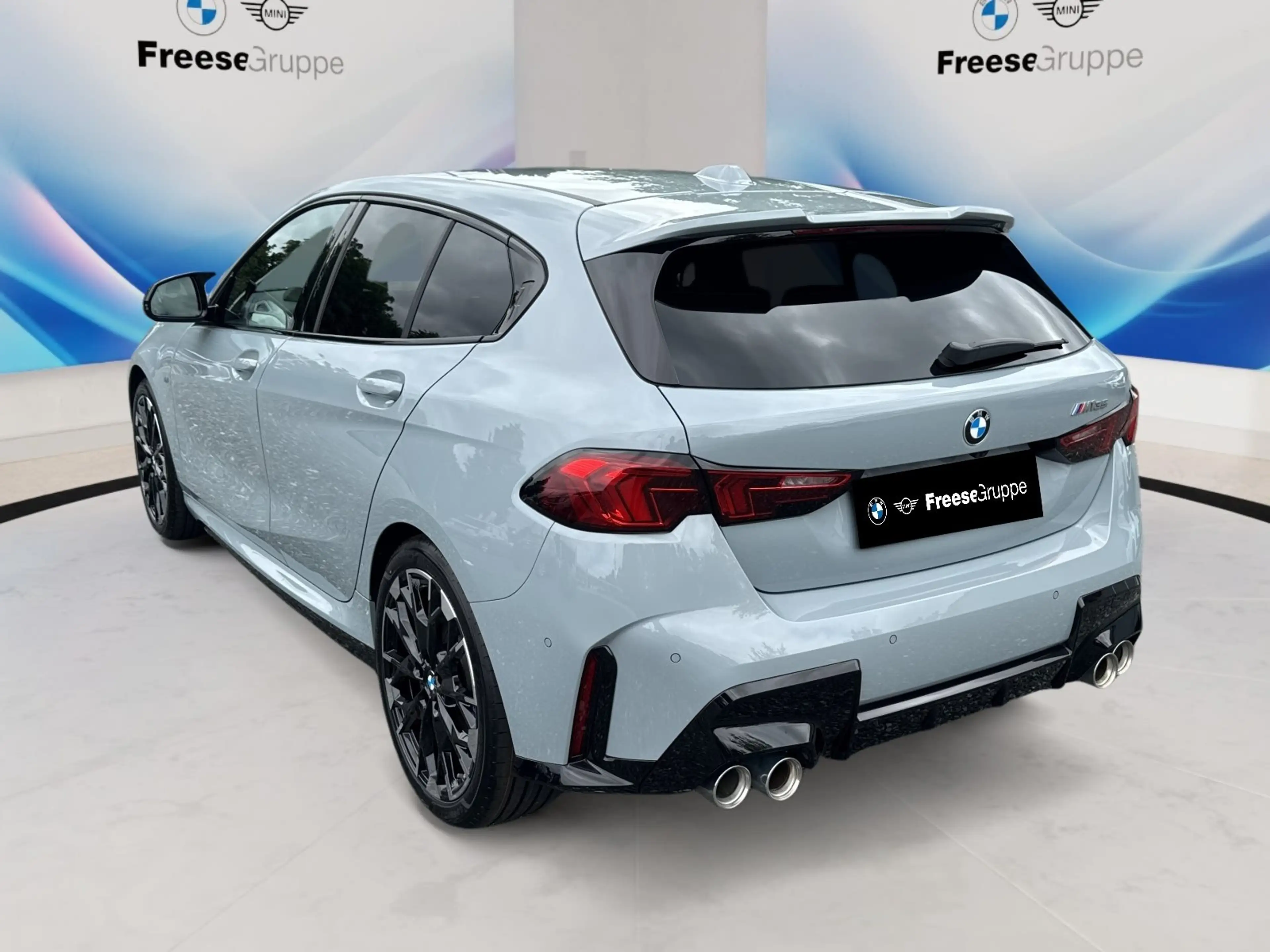 BMW 135 M135 xDrive M-Sport Pro 360° HEAD-UP RFK HK ABSTAN — photo 4