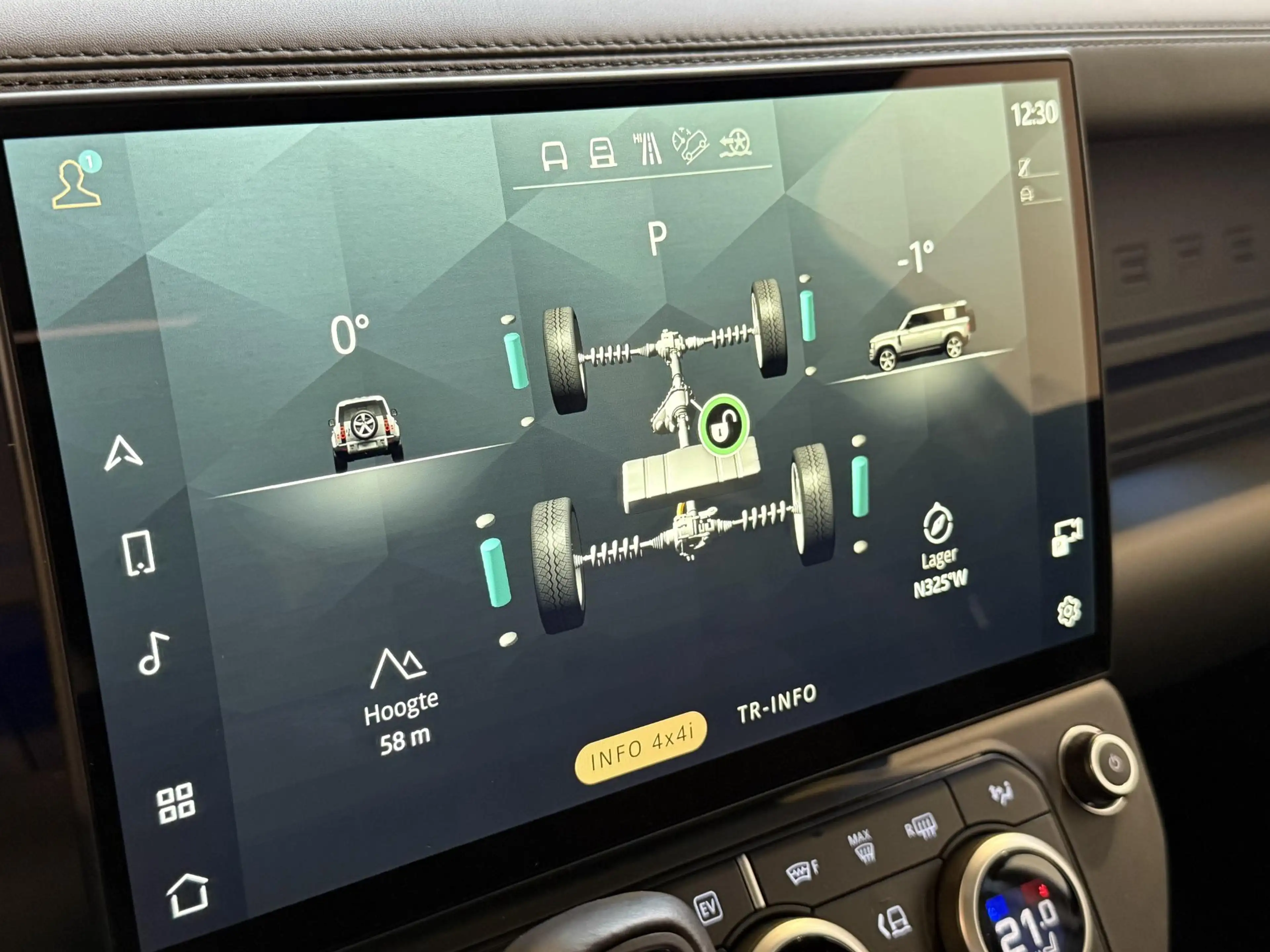 Land Rover Defender 110 2.0 P300e 110 Dynamic Edition Urban | Satin Fi — photo 36