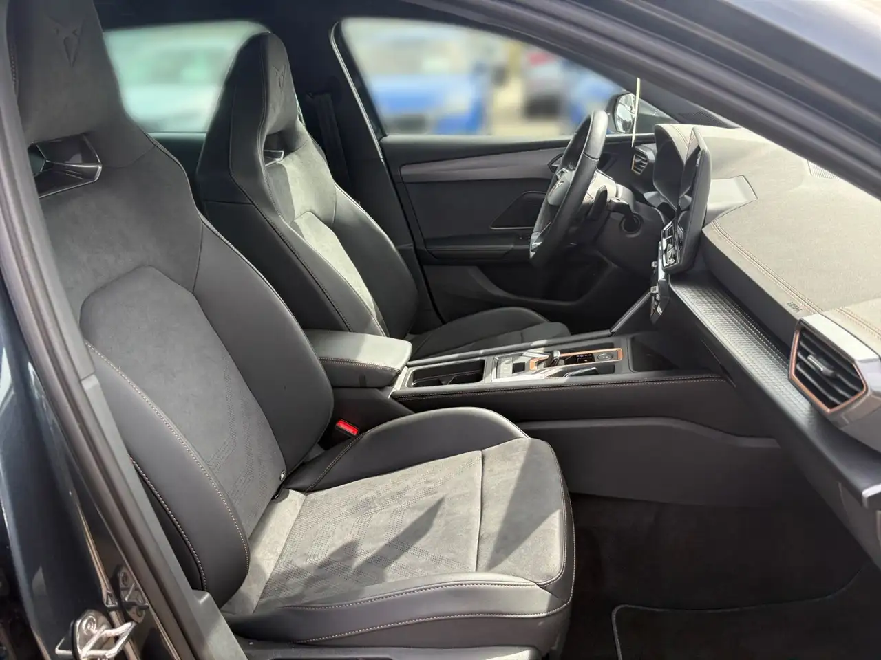 Cupra Leon Sportstourer 2.0 TDI DSG, LED/KAM/AHK/SHZ/K, миниатюра 9