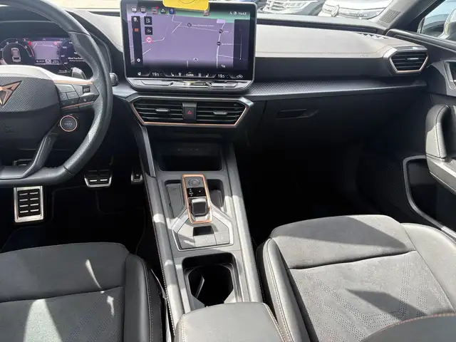 Cupra Leon view 14